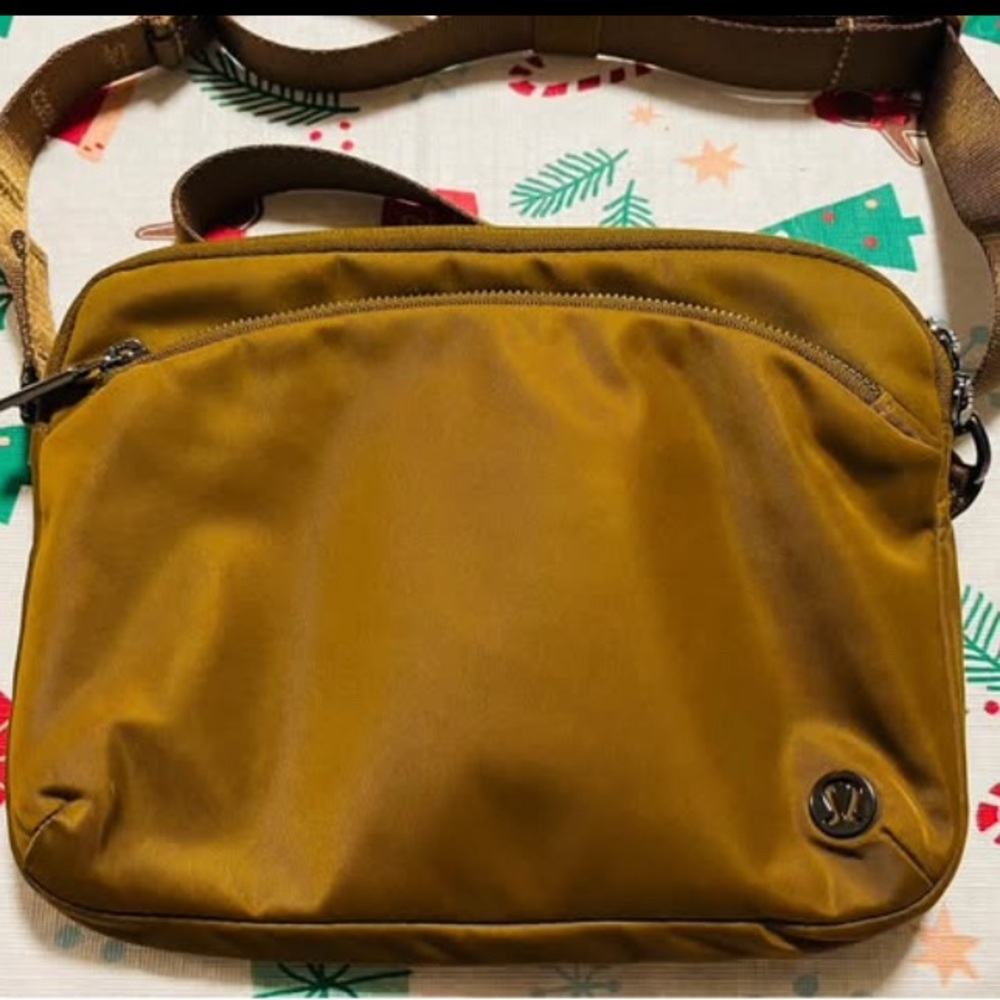 Lululemon Crossbody